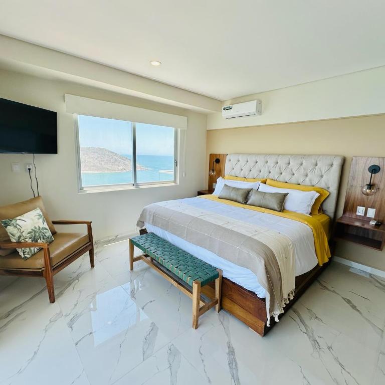 Isla Venados - Beach Condo - Three-Bedroom Apartment - 23