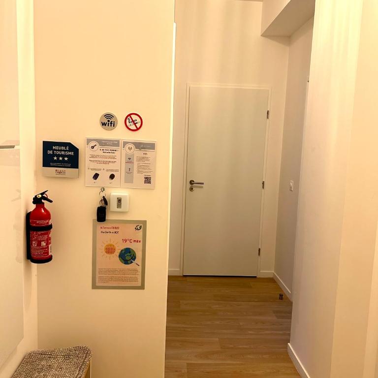 Cosy Apartment - Parking, Garden,10mn from Disneyland! - Two-Bedroom Apartment - 19