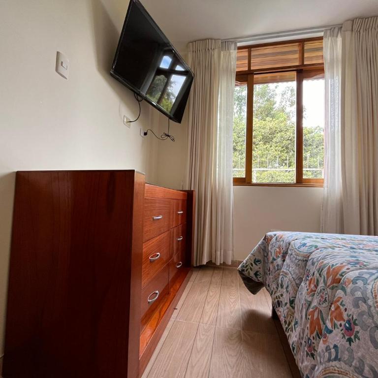 Casa Oxapampa - Habitación Doble con baño compartido - 4