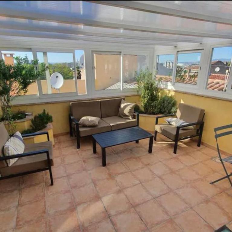 Hostel world -la girelle-Condo Rooftop Veranda Terrace - Studio Double Deluxe - 7