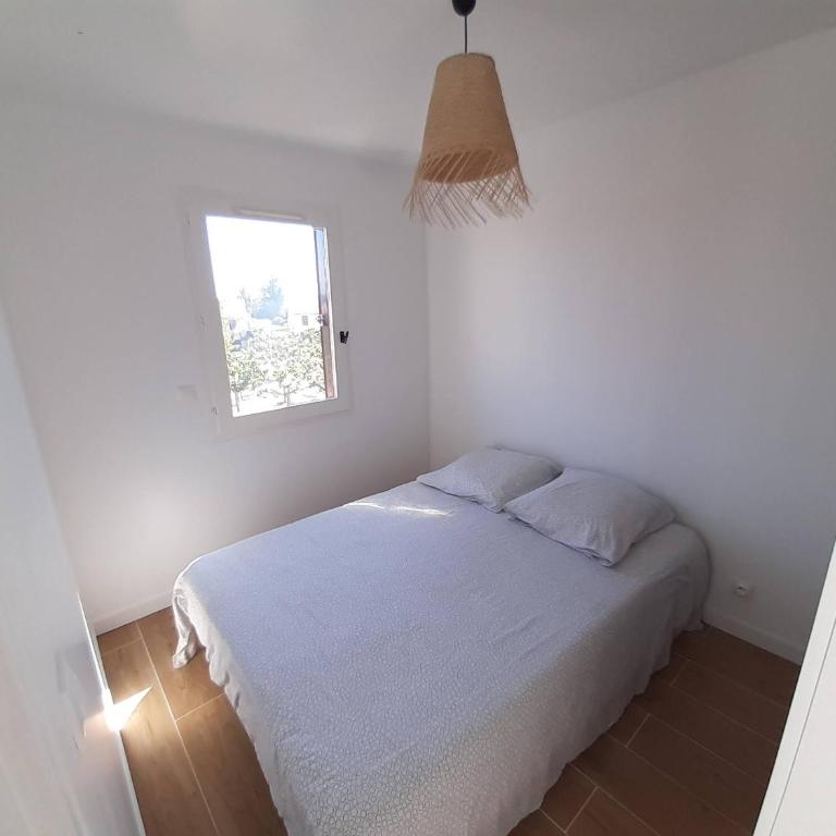 Appt 3 pièces climatisé avec terrasse - draps et serviettes non fournis - Appartamento con 2 Camere da Letto - 7