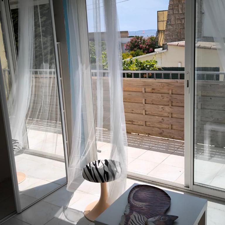 à moins de 100 m de la plage à pied - Villa - 32