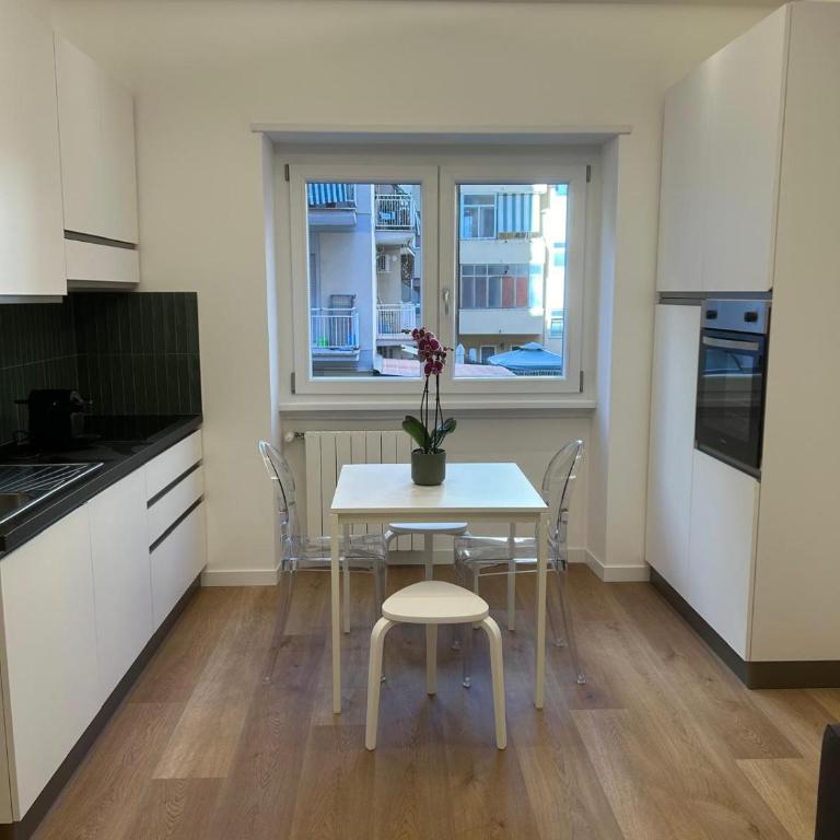 Simon's House - One-Bedroom Apartment - 4