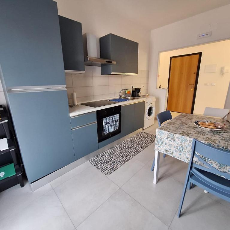 DESY APARTMENT - Appartamento con 2 Camere da Letto - 6