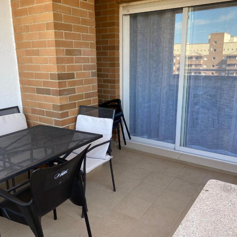 Edificio TORREMAR vistas al mar, orientación norte, Wifi y Smart-TV - Apartamento de 2 dormitorios - 21