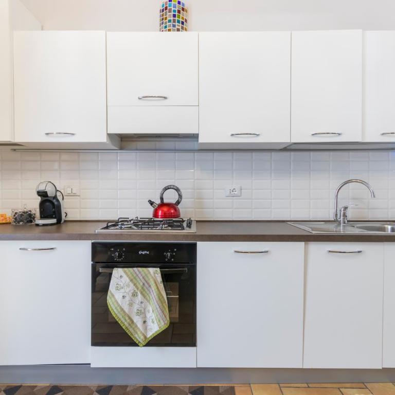 Balsamico Suites - Near Ferrari Museum & Railway - Appartamento con 2 Camere da Letto - 3