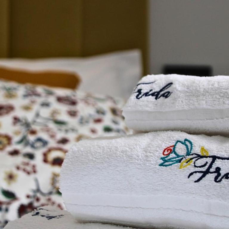 Frida Luxury B&B - Camera Queen con Vasca Idromassaggio - 7