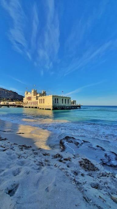 apartment by the sea Mondello beach - Appartamento con 2 Camere da Letto - 26