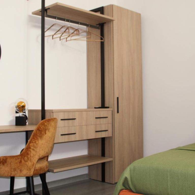Frida Luxury B&B - Camera Tripla Deluxe con Vista Mare - 11