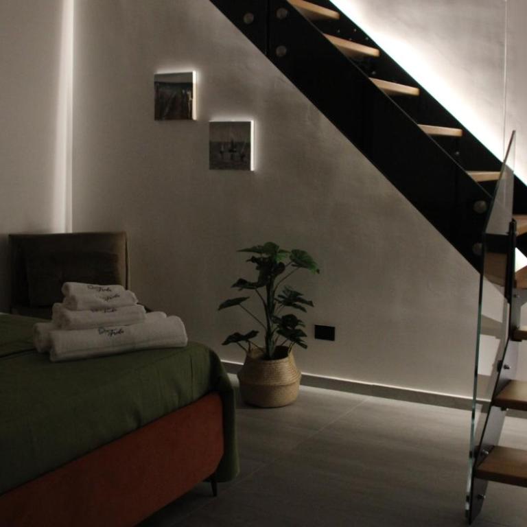 Frida Luxury B&B - Camera Tripla Deluxe con Vista Mare - 3