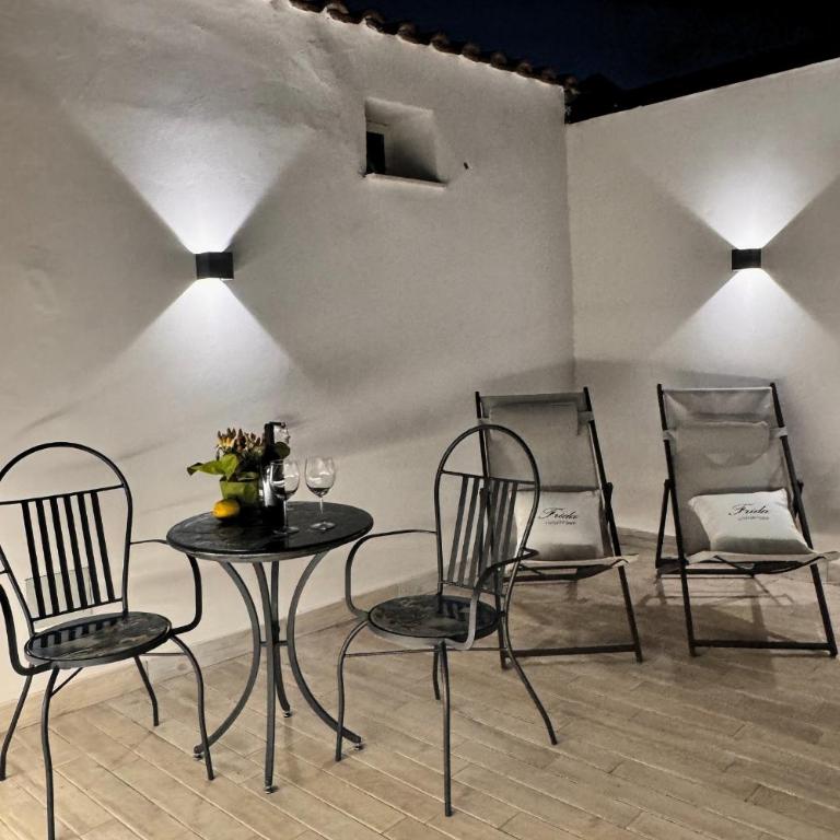 Frida Luxury B&B - Camera Tripla Deluxe con Vista Mare - 18