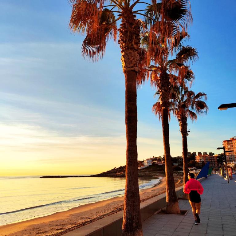 Escapada en Pareja con Jardín Privado - 100 m del Mar - Apartamento - Planta baja - 14