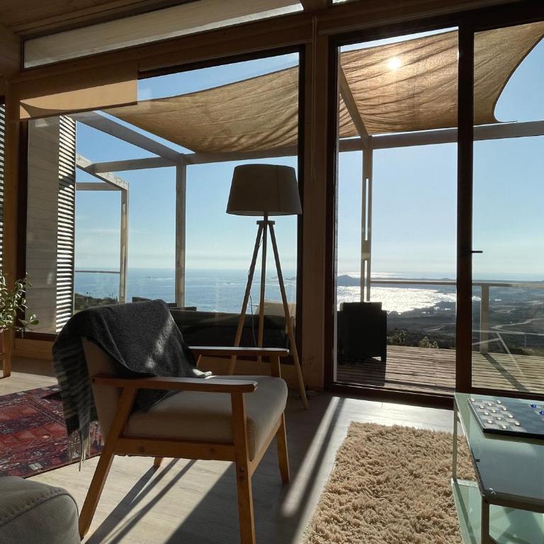 Maravillosa casa con vista panorámica en exclusivo condominio Ocho Quebradas - Villa de 3 dormitorios - 13
