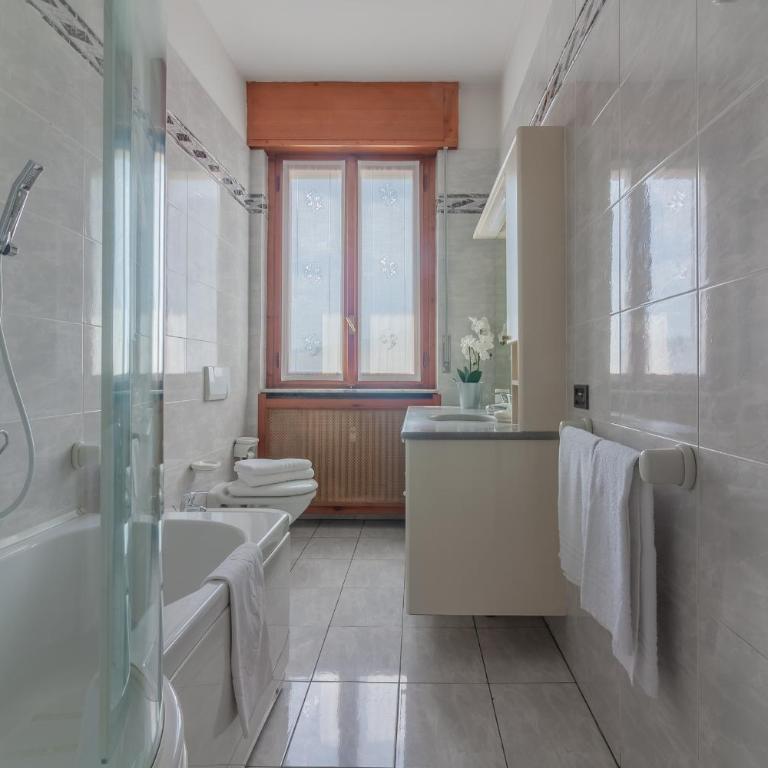 Casa Breggia - Appartamento con 2 Camere da Letto - 4