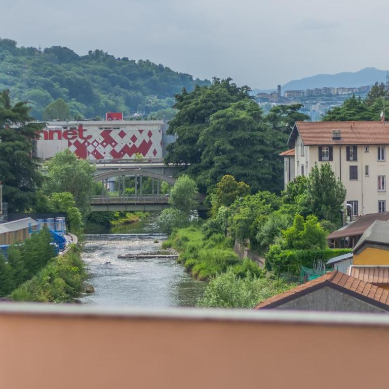 Casa Breggia - Appartamento con 2 Camere da Letto - 44