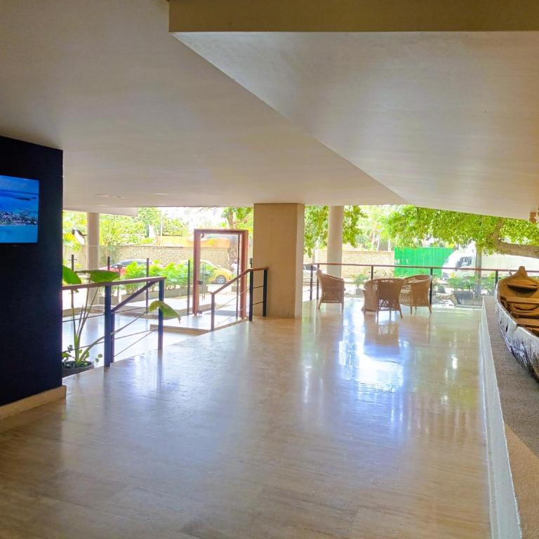 Apartamento con Jacuzzi Privado cerca a Playa Azul - Apartamento de 2 dormitorios - 48