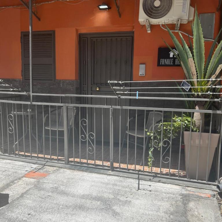 Fanale House - One-Bedroom Apartment - 77