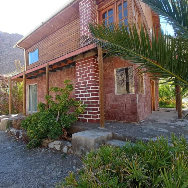 Hermosa casa familiar para 8 personas - Cochiguaz Valle de Elqui - Casa de 4 dormitorios - 5