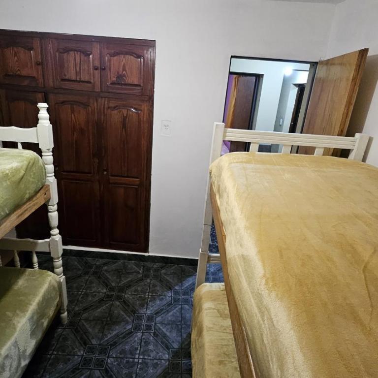 Hospedaje Familiar Janaq Pacha - Habitación cuádruple - 2