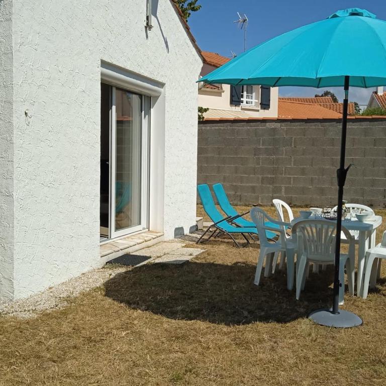 Maison Cosy, Rénovée, Proche Plage et Centre, Jardin, Animaux Bienvenus - FR-1-652-19 - Vacation Home - 33