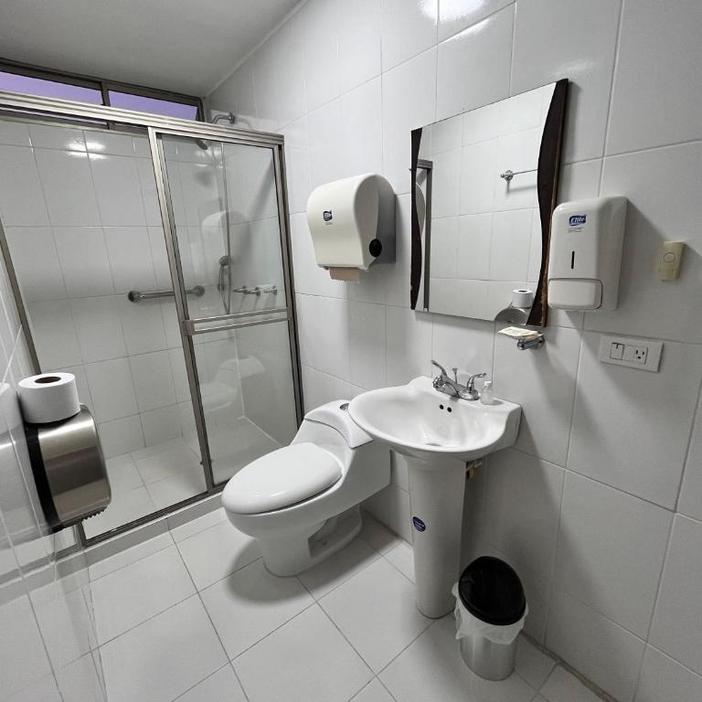 Hotel Ingenio NJ - Habitación Doble con balcón - 3