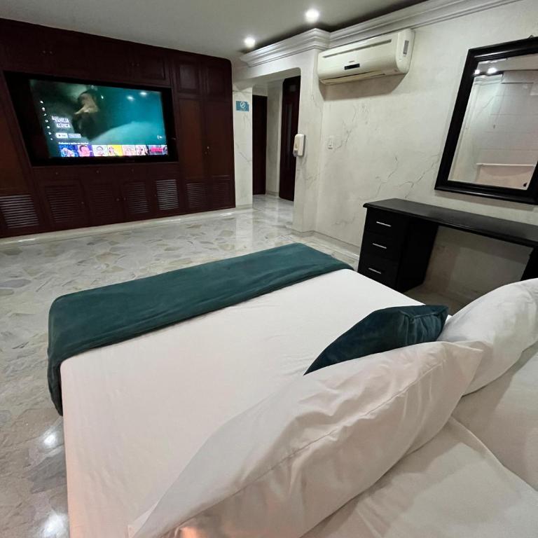 Hotel Ingenio NJ - Suite - 9
