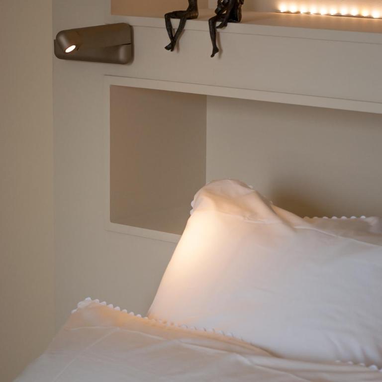 Maison M Troyes - Chambre Lit Queen-Size - Vue sur Jardin - 6