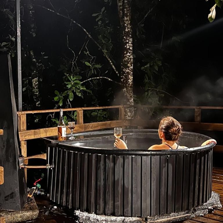 Hermoso domo para parejas, en bosque nativo + tinaja privada - Deluxe Bungalow - 12