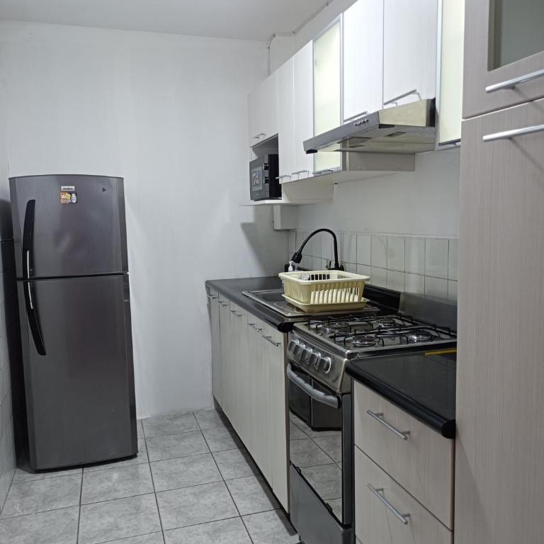 Alojamientos Perú II - Two-Bedroom Apartment - 6
