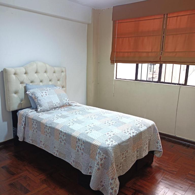Alojamientos Perú II - Two-Bedroom Apartment - 22