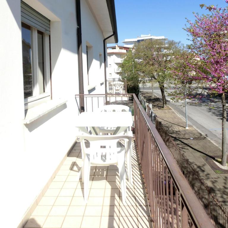 Bianca - Appartamento con 1 Camera da Letto e Balcone - 5