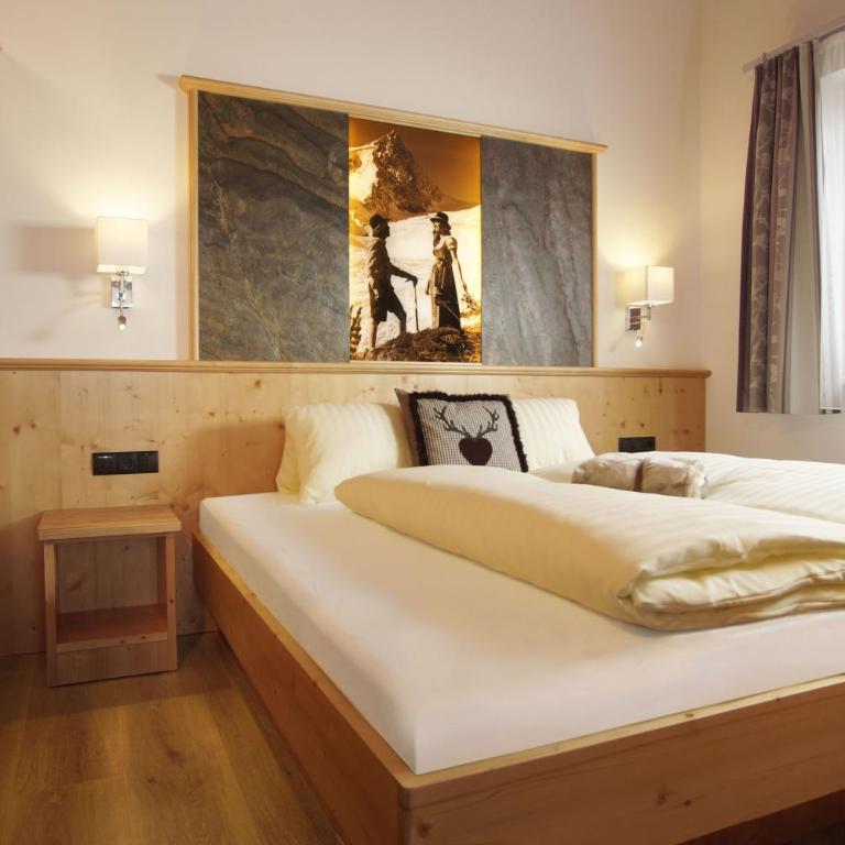 Haus Hintertux - Superior Doppel- oder Zweibettzimmer mit Bergblick - 3