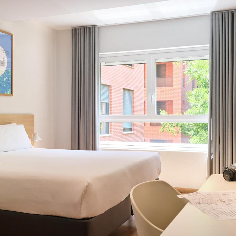 Rooms Ciencias - Double Room - 9