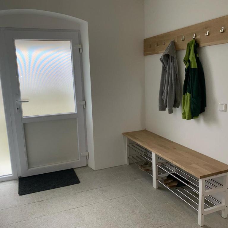 FriedlHof Kärnten Ferienwohnungen für bis zu 10 Personen - Apartment mit 3 Schlafzimmern und Bergblick - 15