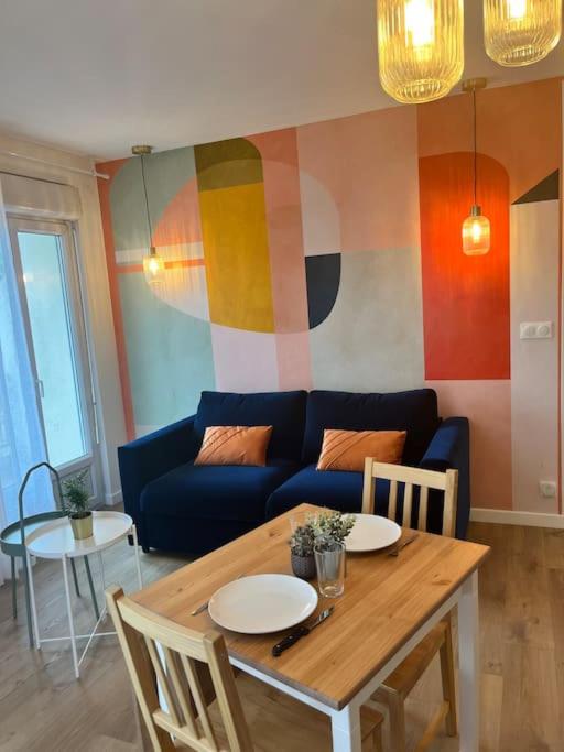 Charmant T2 rénové lumineux à 15mins du vieux port - One-Bedroom Apartment - 12