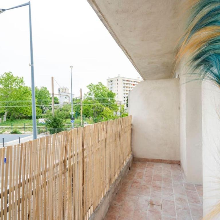Charmant T2 rénové lumineux à 15mins du vieux port - One-Bedroom Apartment - 19