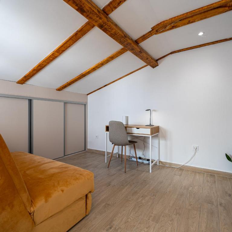 Cosy Duplex near Bus Station - Dupleks Apartman - 18