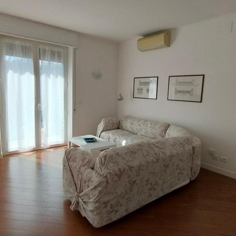 Tutto intorno a te - Two-Bedroom Apartment - 7