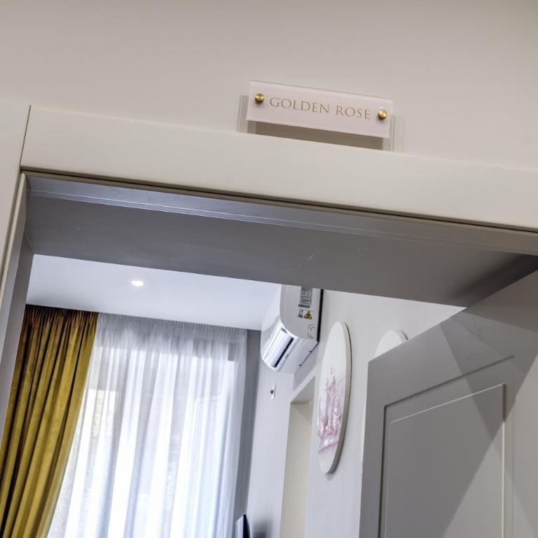 Lady Rose One - Apartment - 7