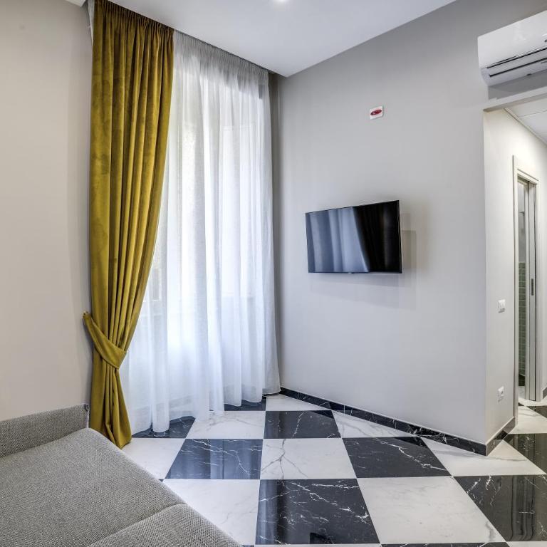 Lady Rose One - Apartment - 40