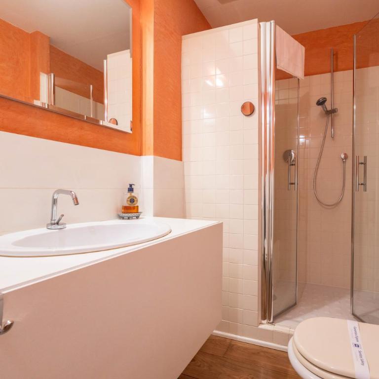Dimora nel Cuore di Bologna a 2 min da Piazza Maggiore - One-Bedroom Apartment - 2