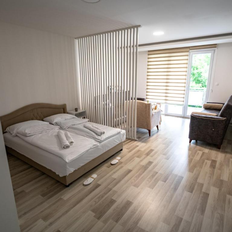 Nature View - One-Bedroom Apartment - 1