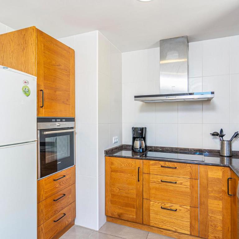 Awesome Home In Puerto De Alcudia - Casa Vacacional de 3 dormitorios - 30