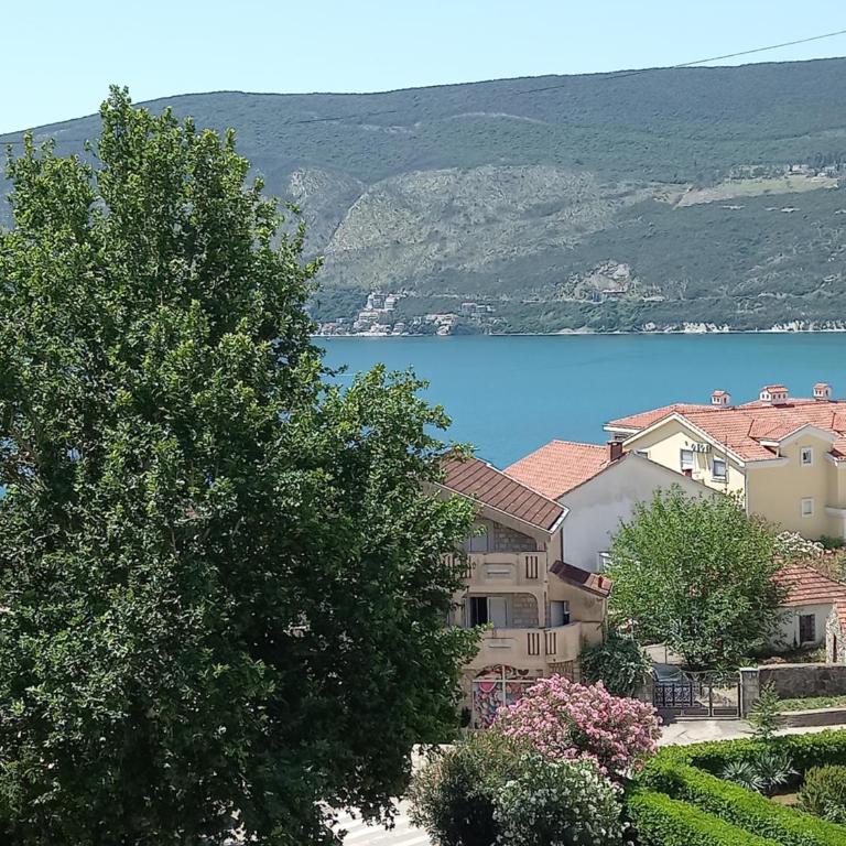 Apartman Hola - Apartman sa 2 Spavaće Sobe - 10