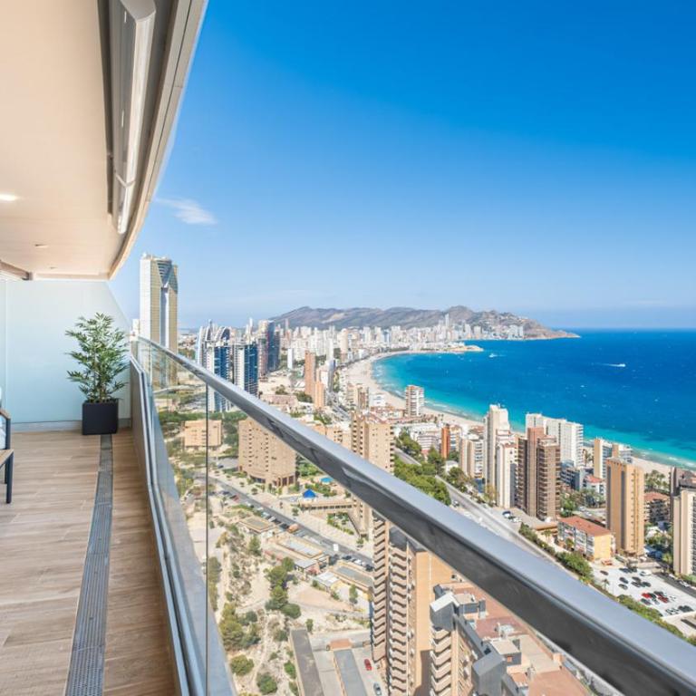 Benidorm Beach, Luxury on the 31st floor - Apartamento con vistas al mar - 3