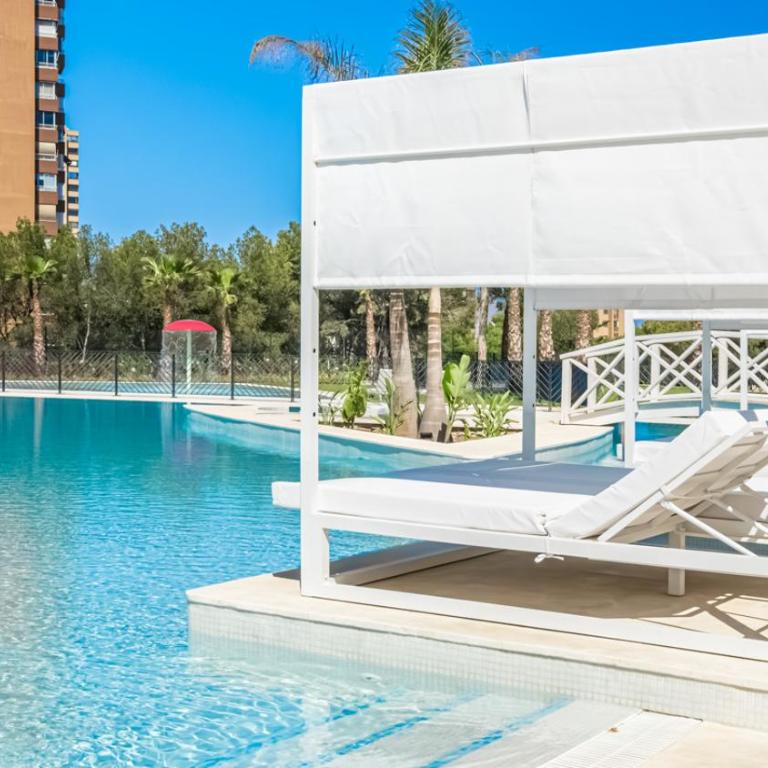 Benidorm Beach, Luxury on the 31st floor - Apartamento con vistas al mar - 31