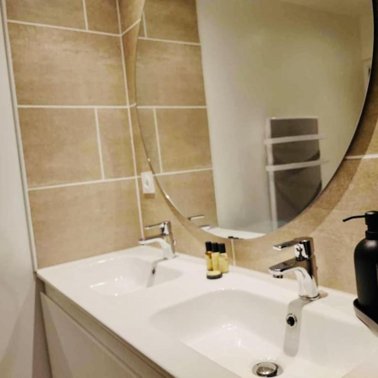 Le Rendez Vous - 4 étoiles - parking gratuit - Apartment mit 1 Schlafzimmer - 10