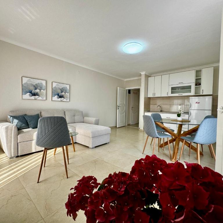 Lajla Apartments - Apartman s 1 Spavaćom Sobom i Balkonom - 4