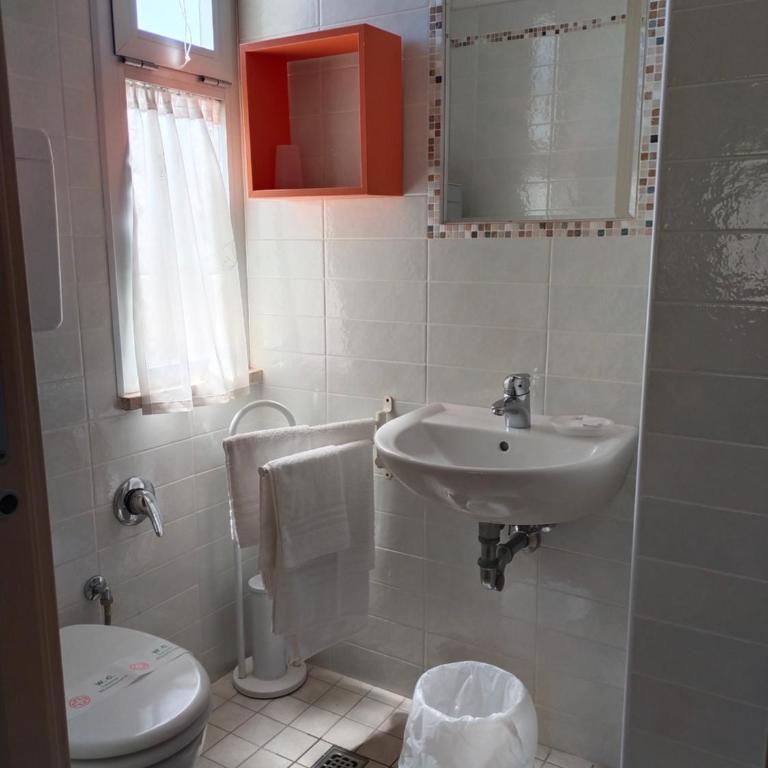 Hotel Goldene Rose - Doppelzimmer - 5