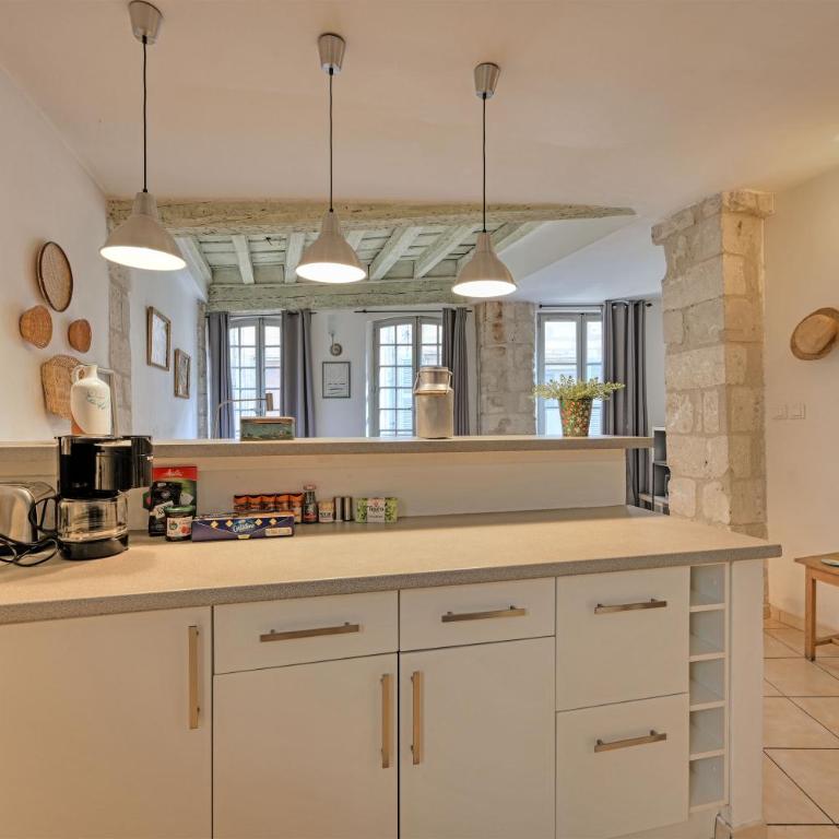 Le Provençal - HYPER CENTRE - WIFI - Appartement 1 Chambre - 10